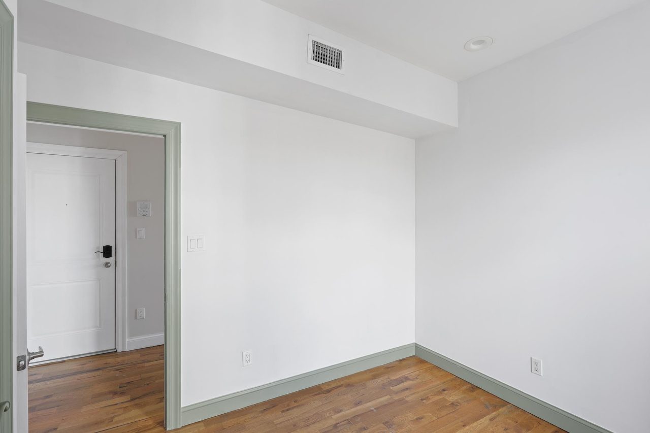 #839: Bedford-Stuyvesant - Full Bedroom C  -  #839: Bedford-Stuyvesant  - Gallery -  4