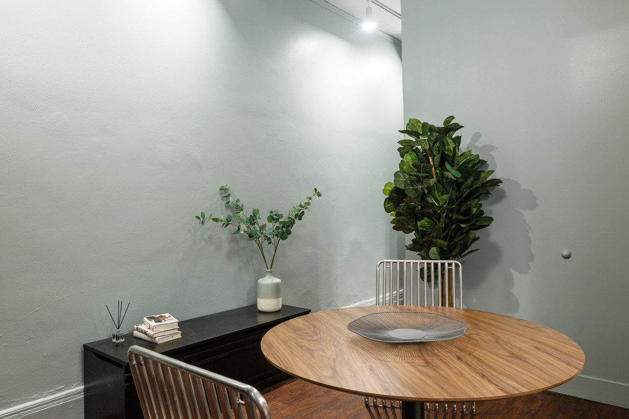  #146: Chelsea - Full Bedroom C  -  #146: Chelsea  - Gallery -  4