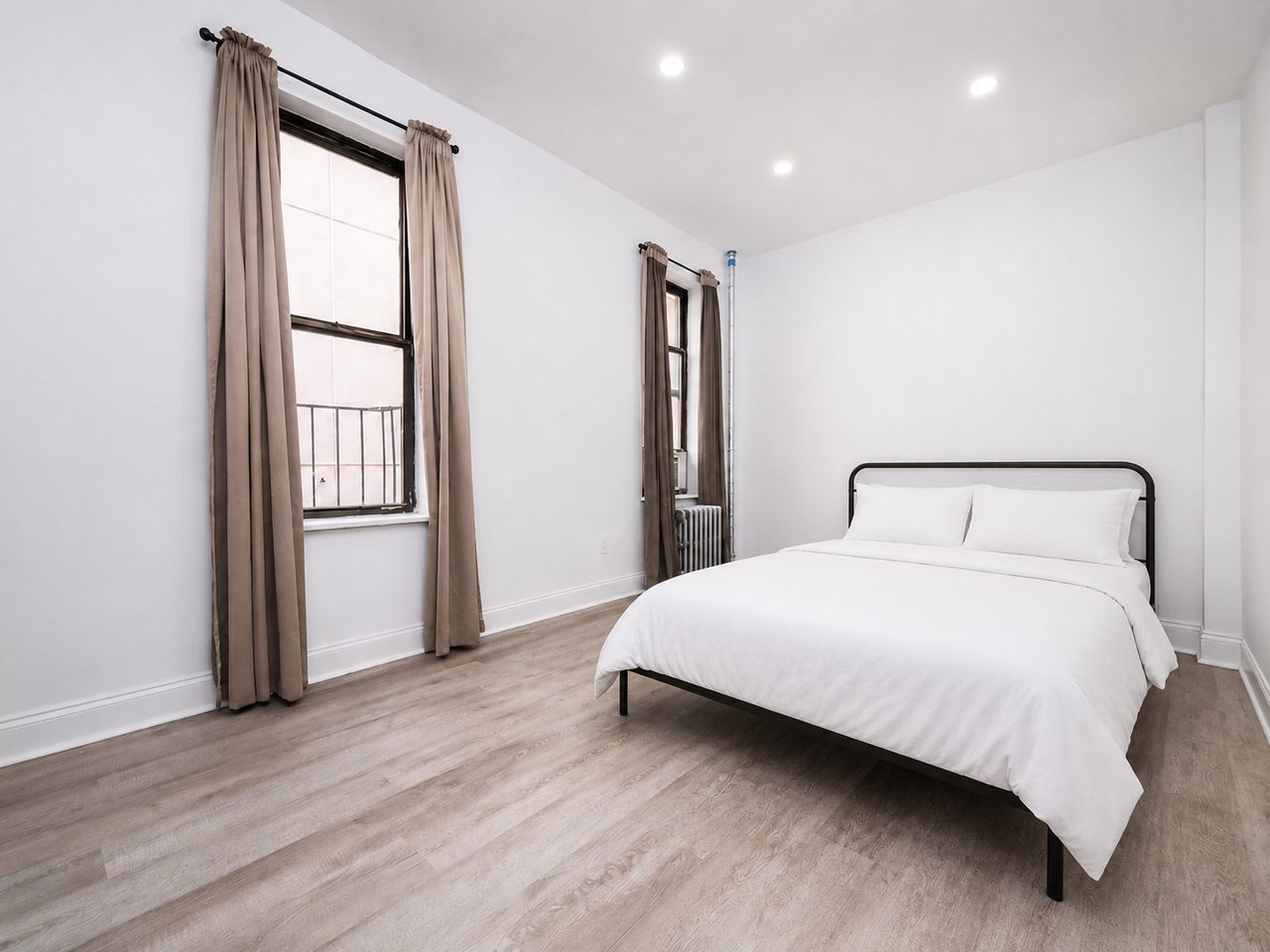 #703: East Harlem - Queen Bedroom B - 3