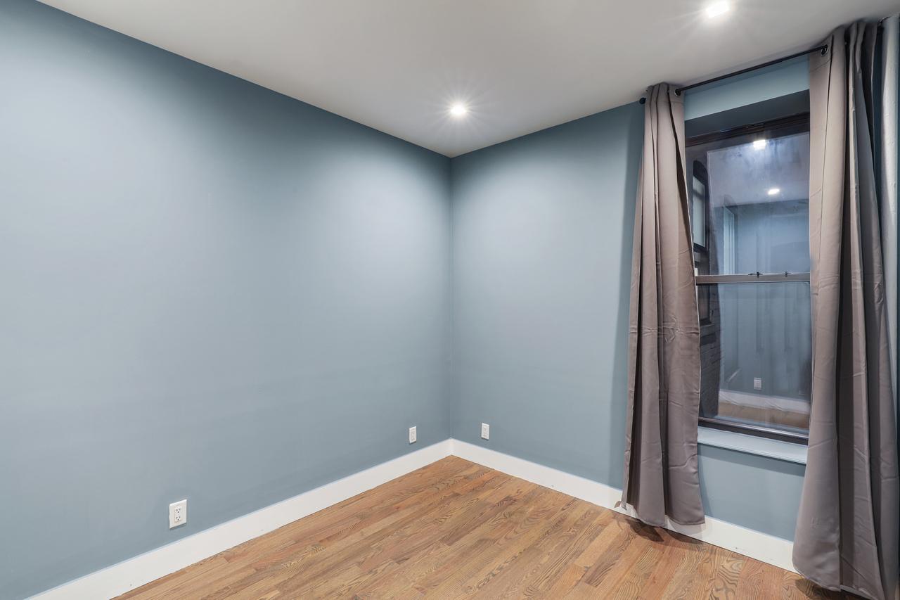  #715: West Harlem - Full Bedroom B  -  #715: West Harlem  - Gallery -  3