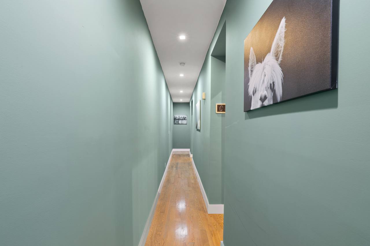  #715: West Harlem - Full Bedroom A  -  #715: West Harlem  - Gallery -  6