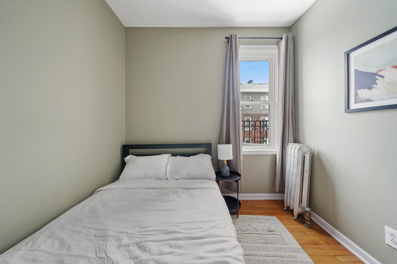 #873: Flatbush - Full Bedroom B - 14