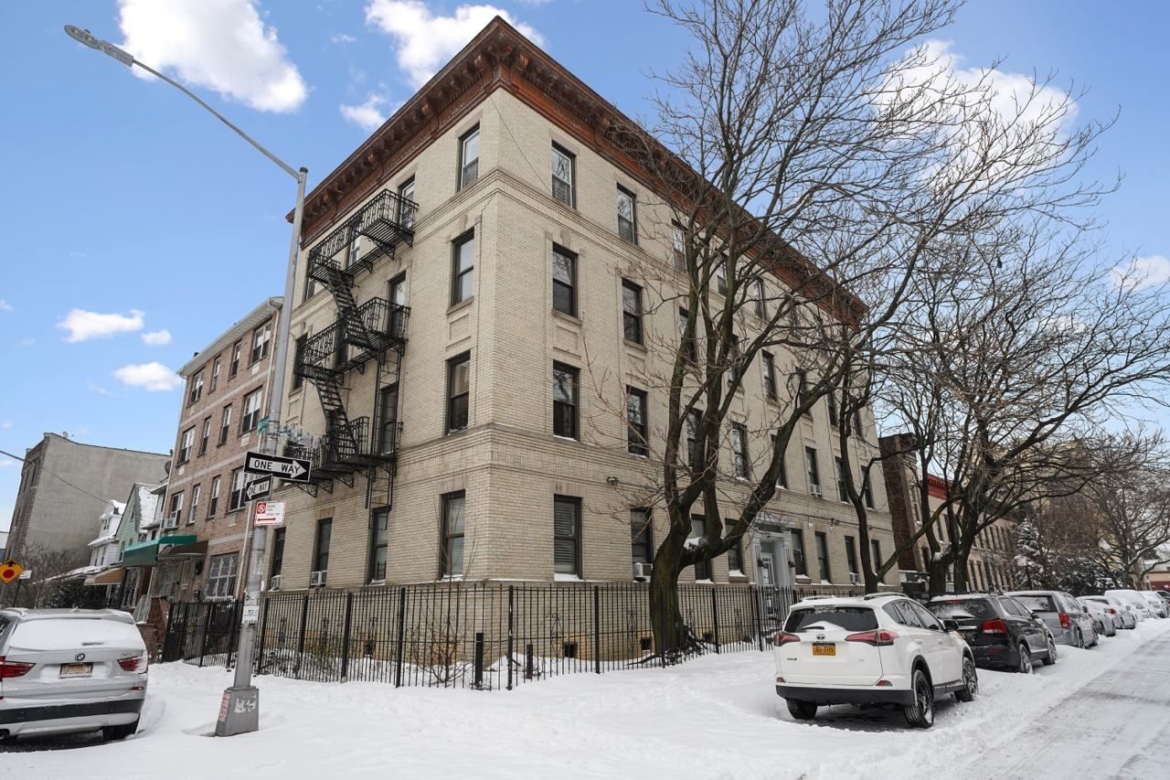 #873: Flatbush - Full Bedroom D - #873: Flatbush - Gallery - 17