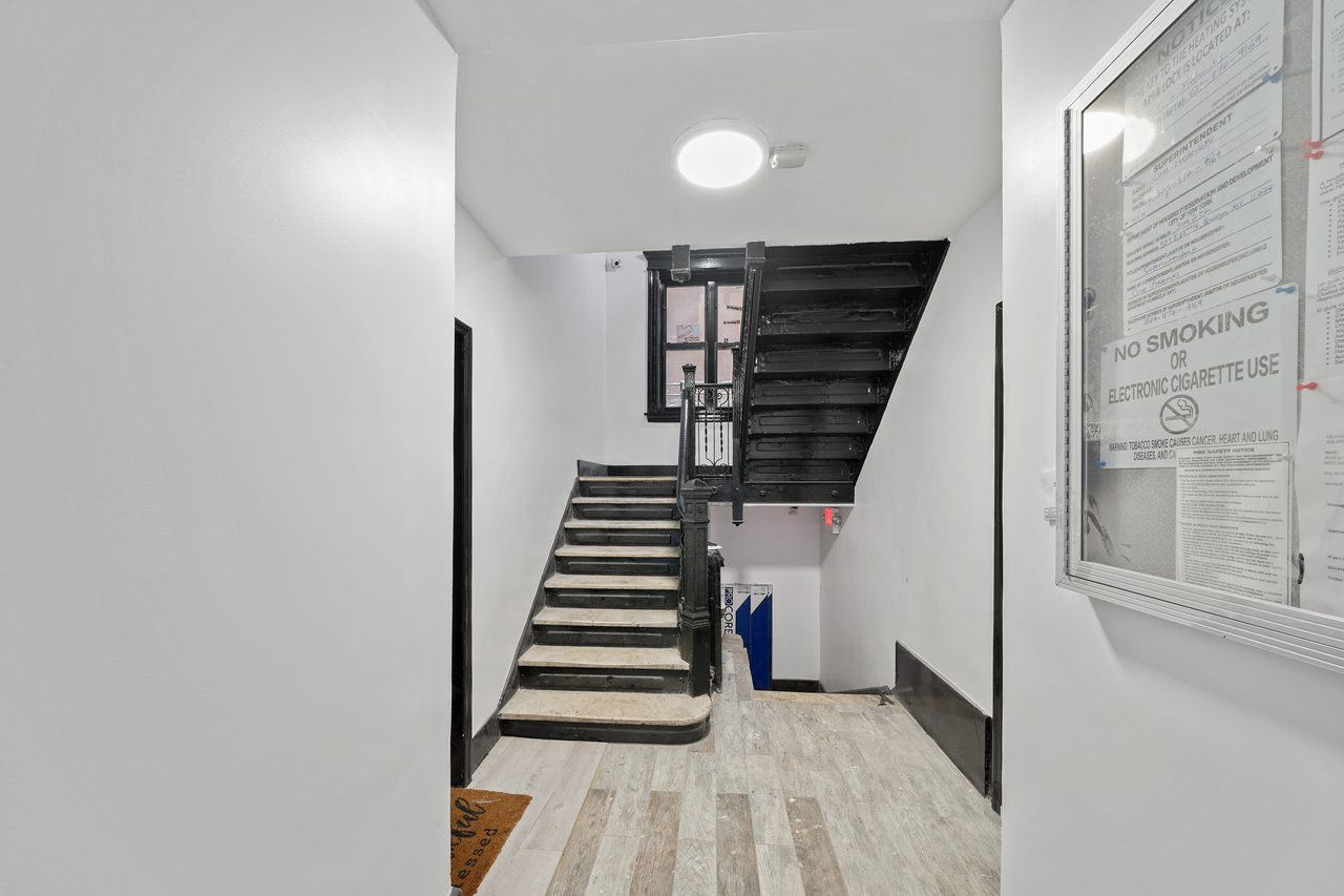 #873: Flatbush - Full Bedroom C - 7