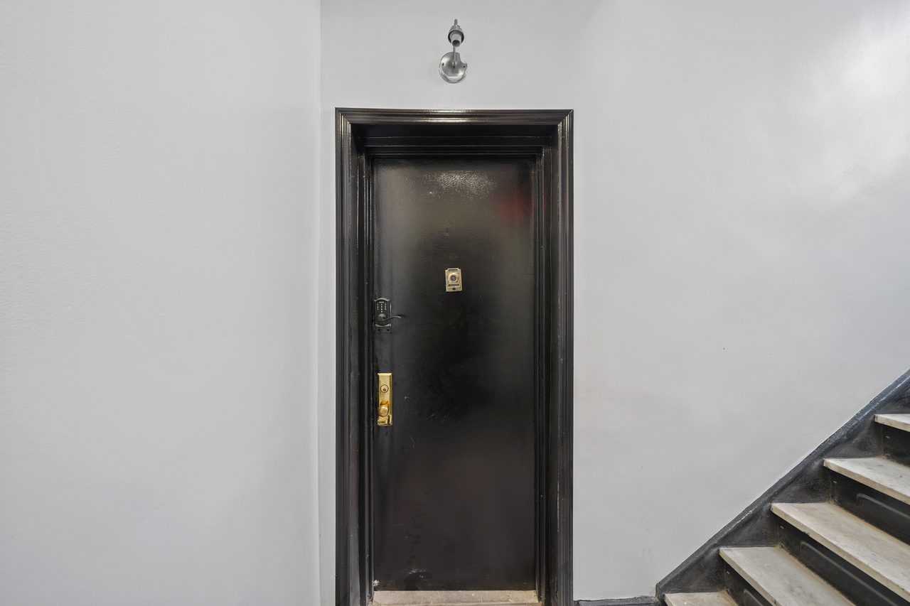 #873: Flatbush - Full Bedroom C - 8