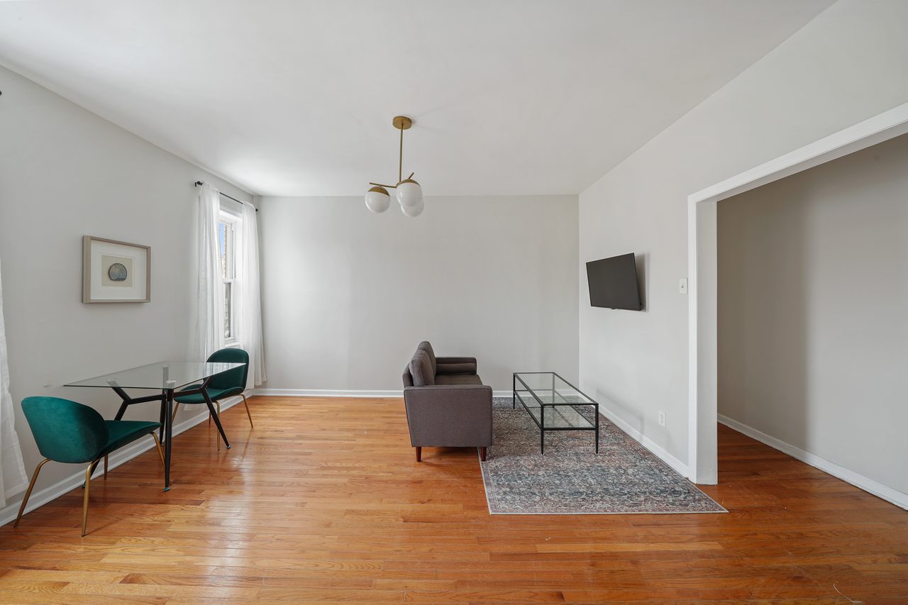#873: Flatbush - Full Bedroom C - 10