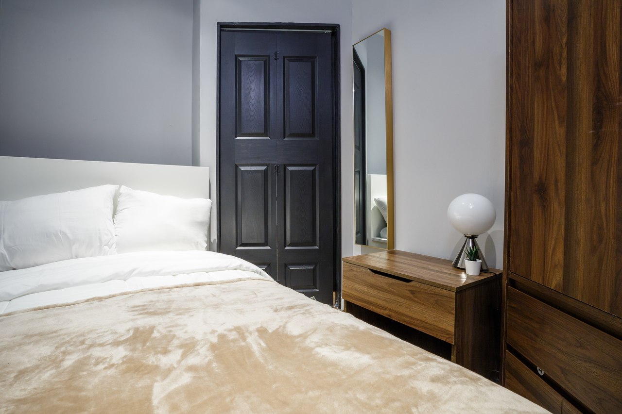 #158: Upper East Side - Twin Bedroom C - 1