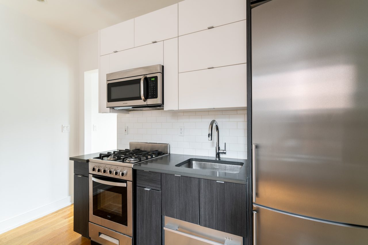 #1429: East Village - 1 Bedroom (Full) - #1429: East Village - Gallery - 3