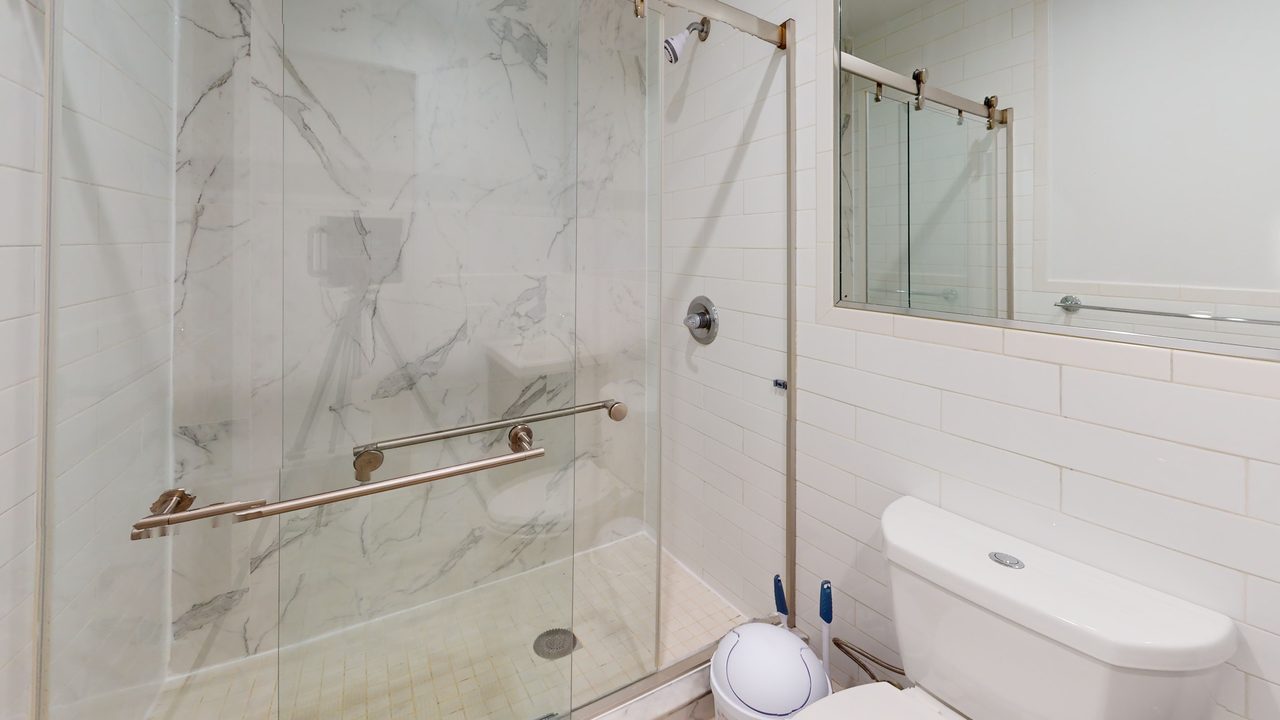 #1788: West Harlem - Queen Bedroom D - 10