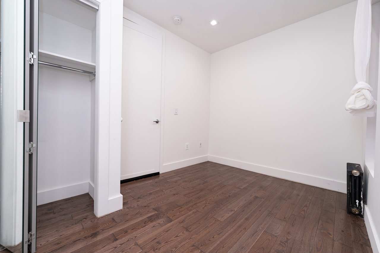  #1788: West Harlem - Twin Bedroom B  -  #1788: West Harlem  - Gallery -  2