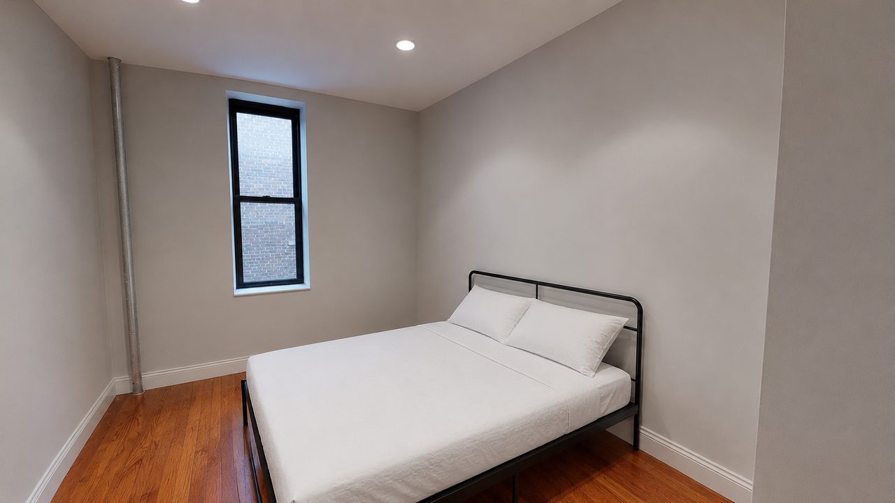 #705: East Harlem - Queen Bedroom B - 1
