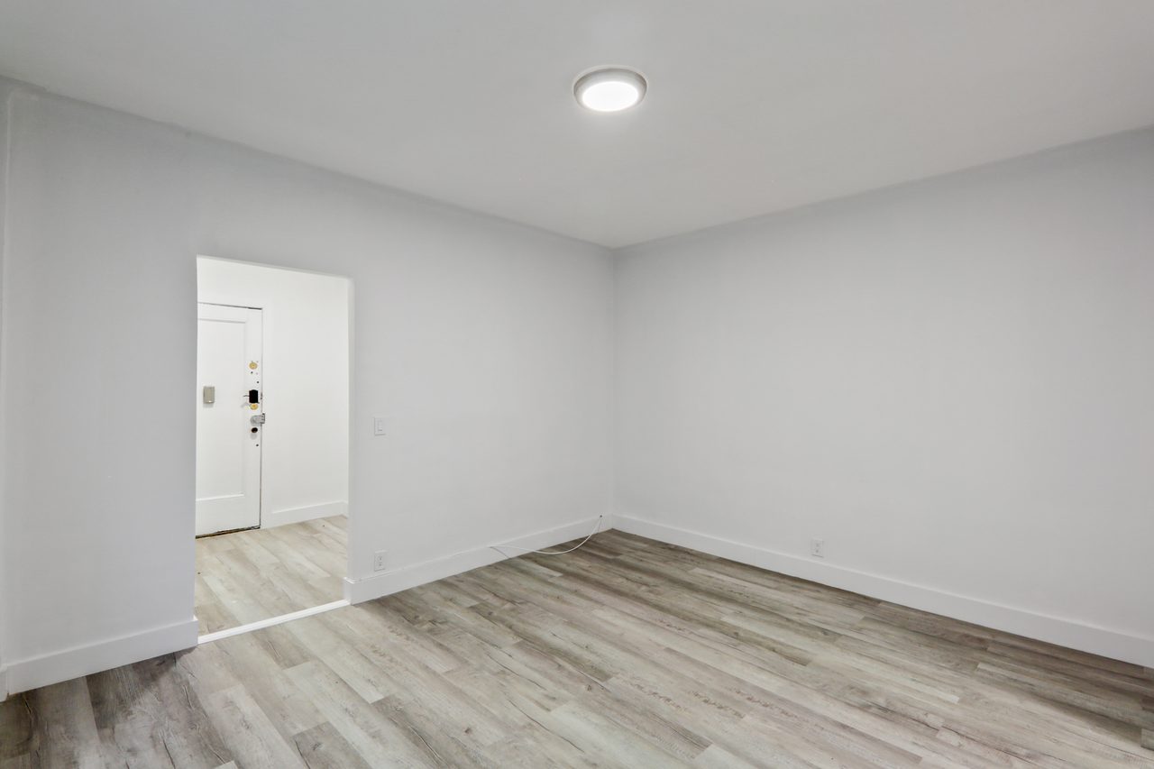 #686: Hamilton Heights - 1 Bedroom (Queen) - #686: Hamilton Heights - Gallery - 18
