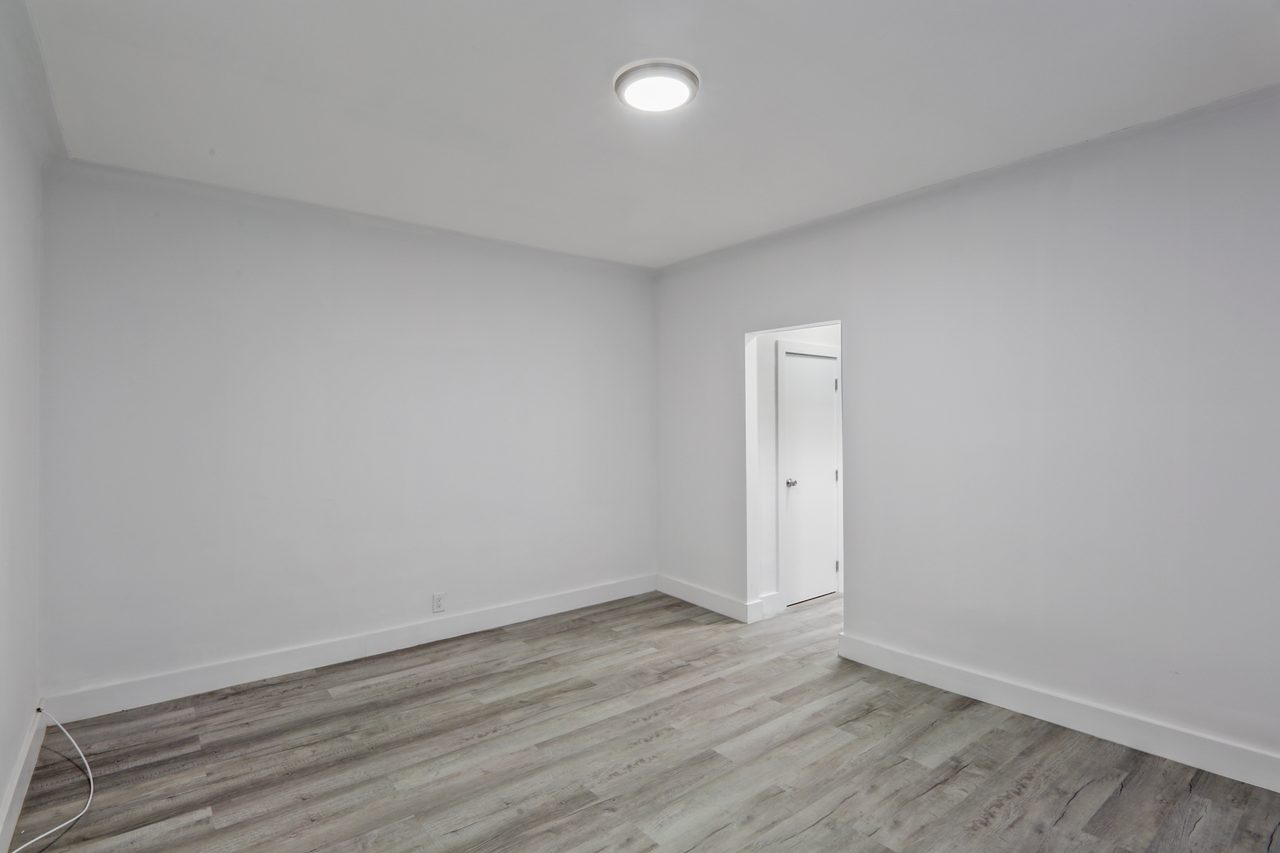 #686: Hamilton Heights - 1 Bedroom (Queen) - #686: Hamilton Heights - Gallery - 19