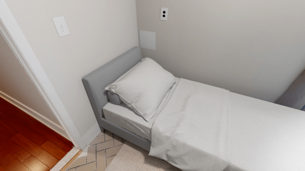  #486: Hell's Kitchen - Twin Bedroom C W/Private Bathroom  -  #486: Hell's Kitchen  - Gallery -  16
