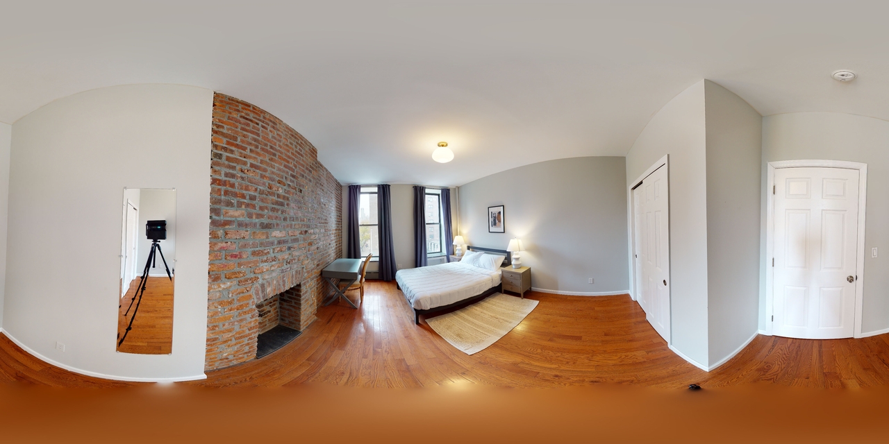 #582: East Harlem - Queen Bedroom A - 13