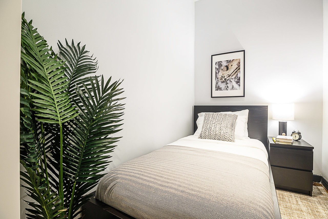 #181: Upper East Side - Twin Bedroom C - 1
