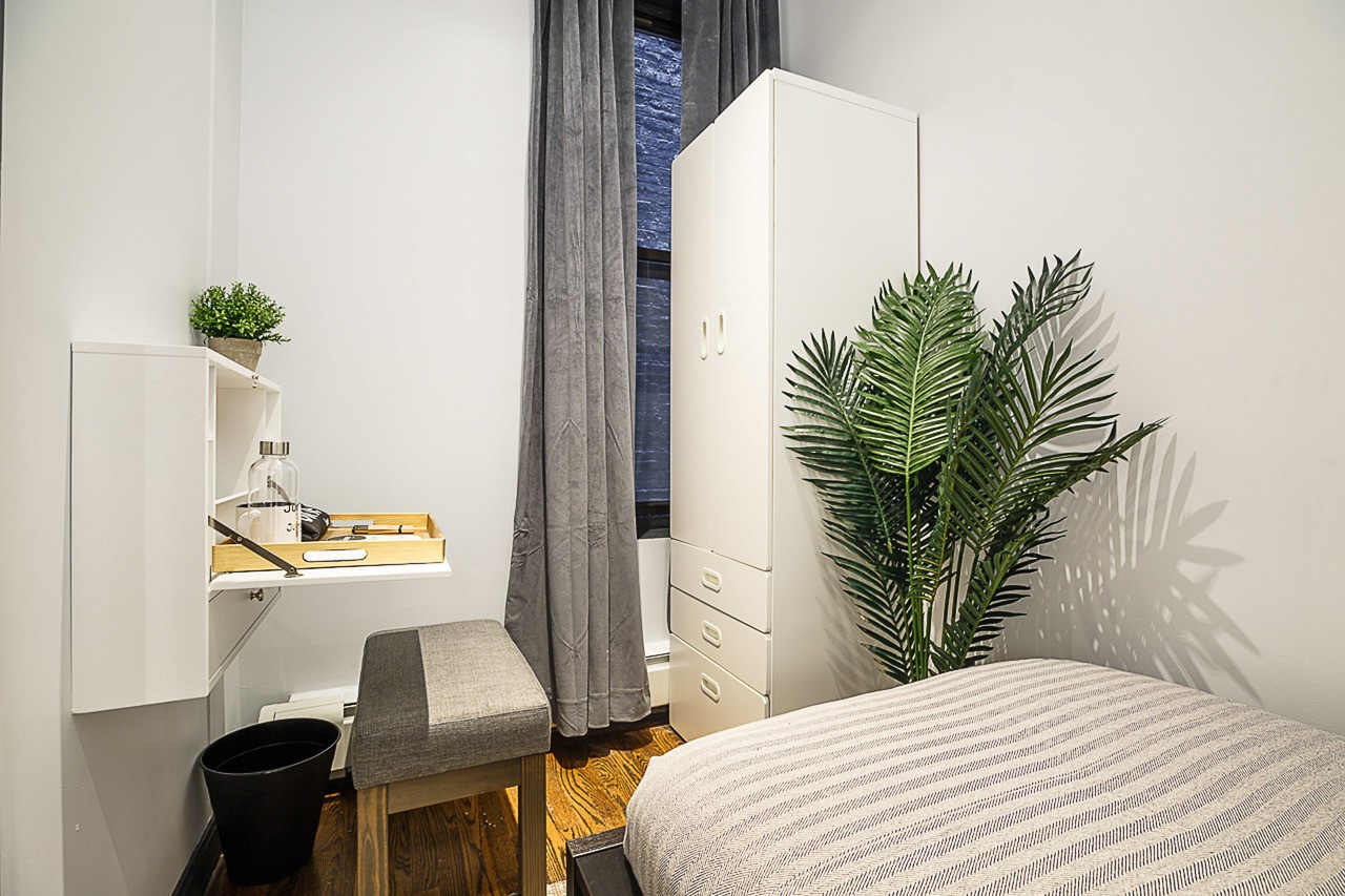 #181: Upper East Side - Twin Bedroom C - 2