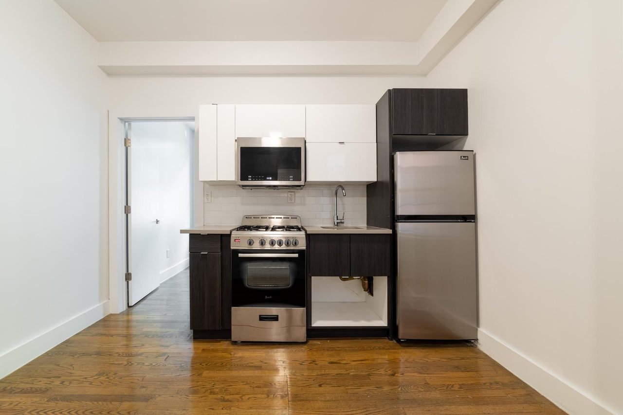 #1412: East Village - 1 Bedroom (Full) - #1412: East Village - Gallery - 2