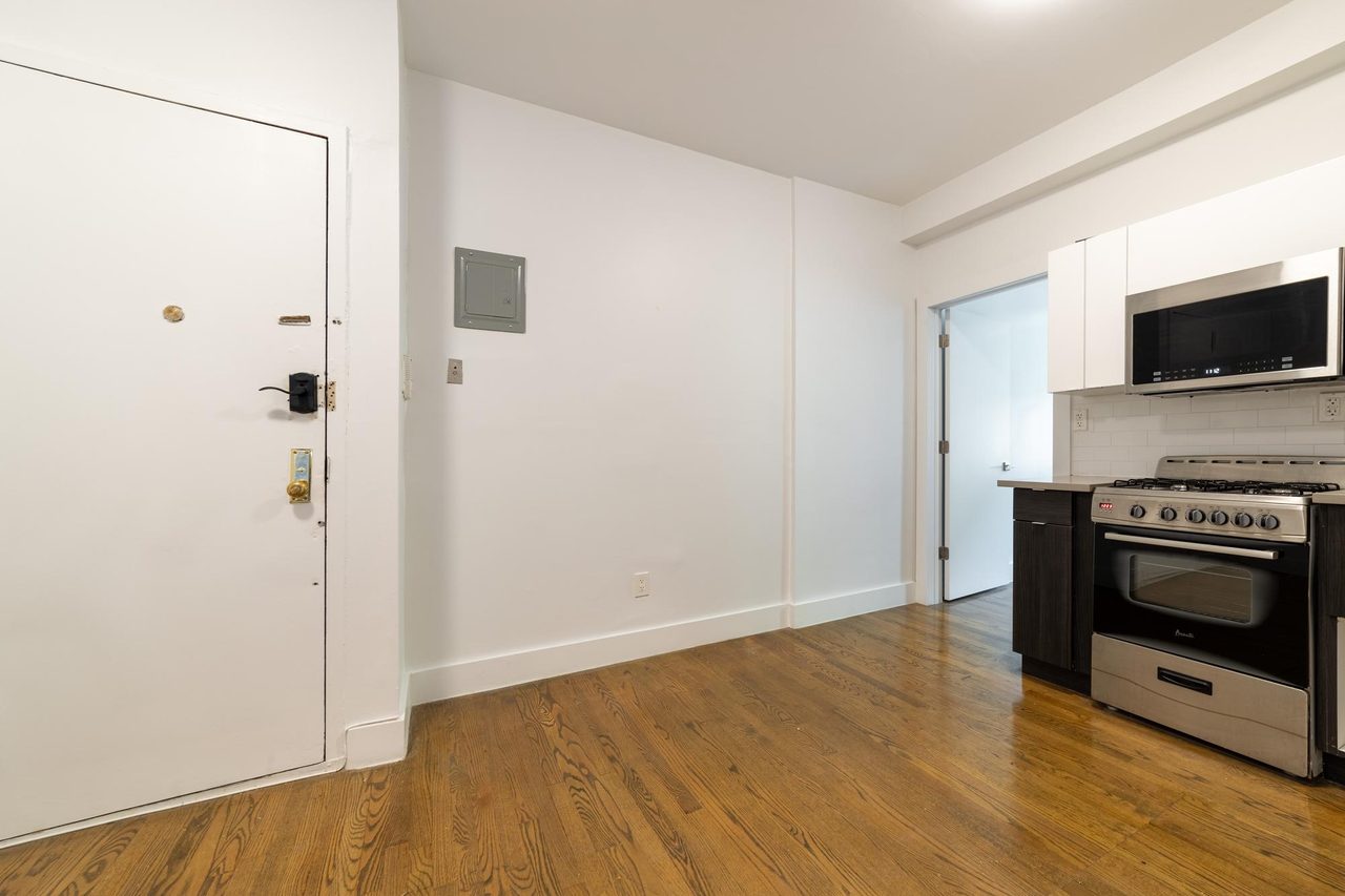 #1412: East Village - 1 Bedroom (Full) - #1412: East Village - Gallery - 4