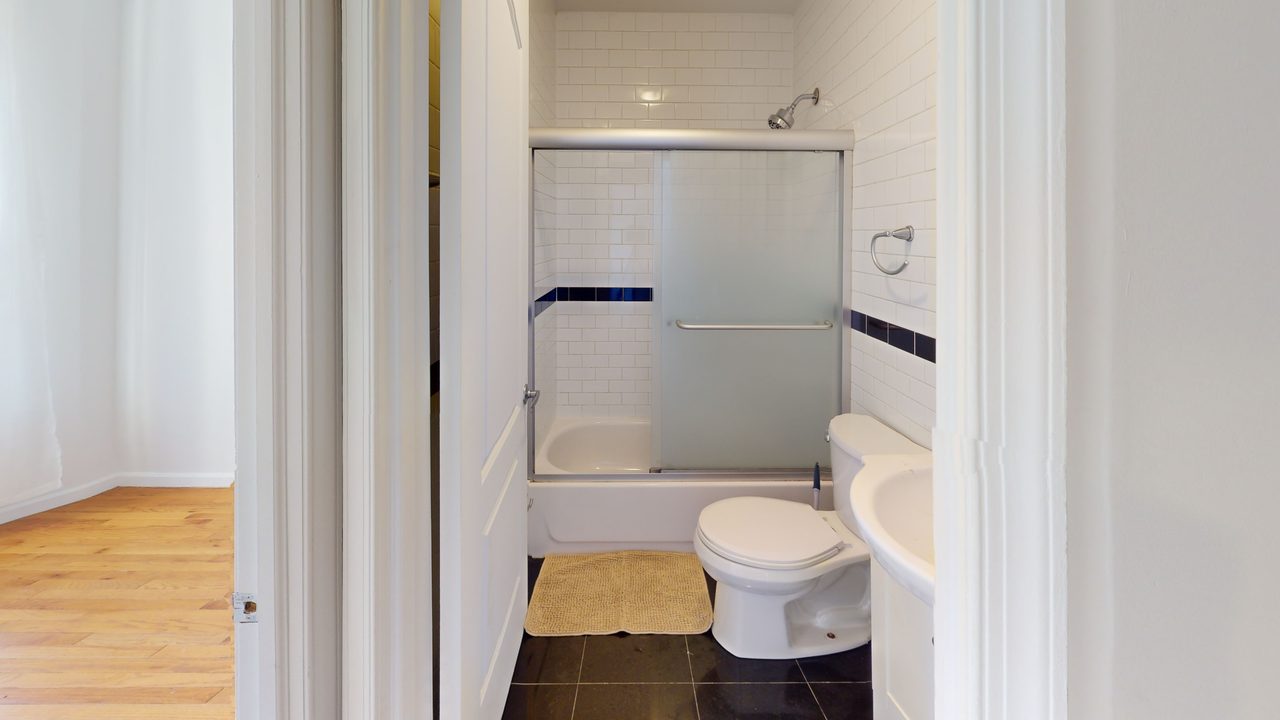 #1794: East Village - Queen Bedroom A - #1794: East Village - Gallery - 6