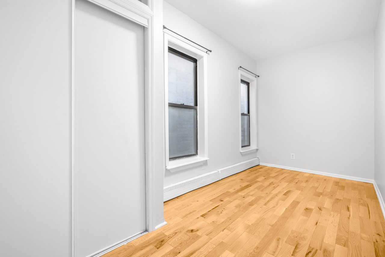  #1366: Clinton Hill - Full Bedroom B  -  #1366: Clinton Hill  - Gallery -  13