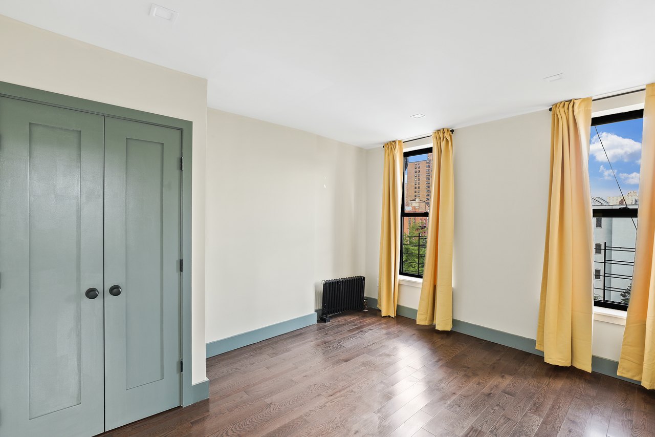 #499: East Harlem - Queen Bedroom A - 2