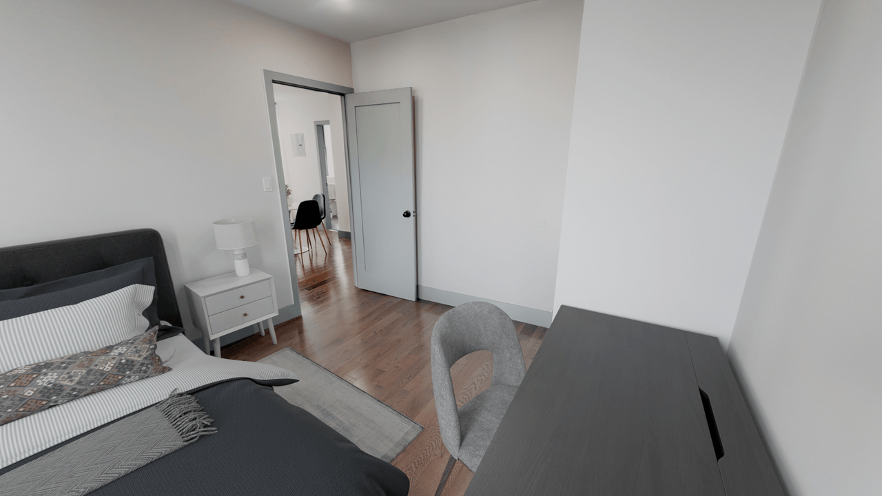 #499: East Harlem - Queen Bedroom A - 9