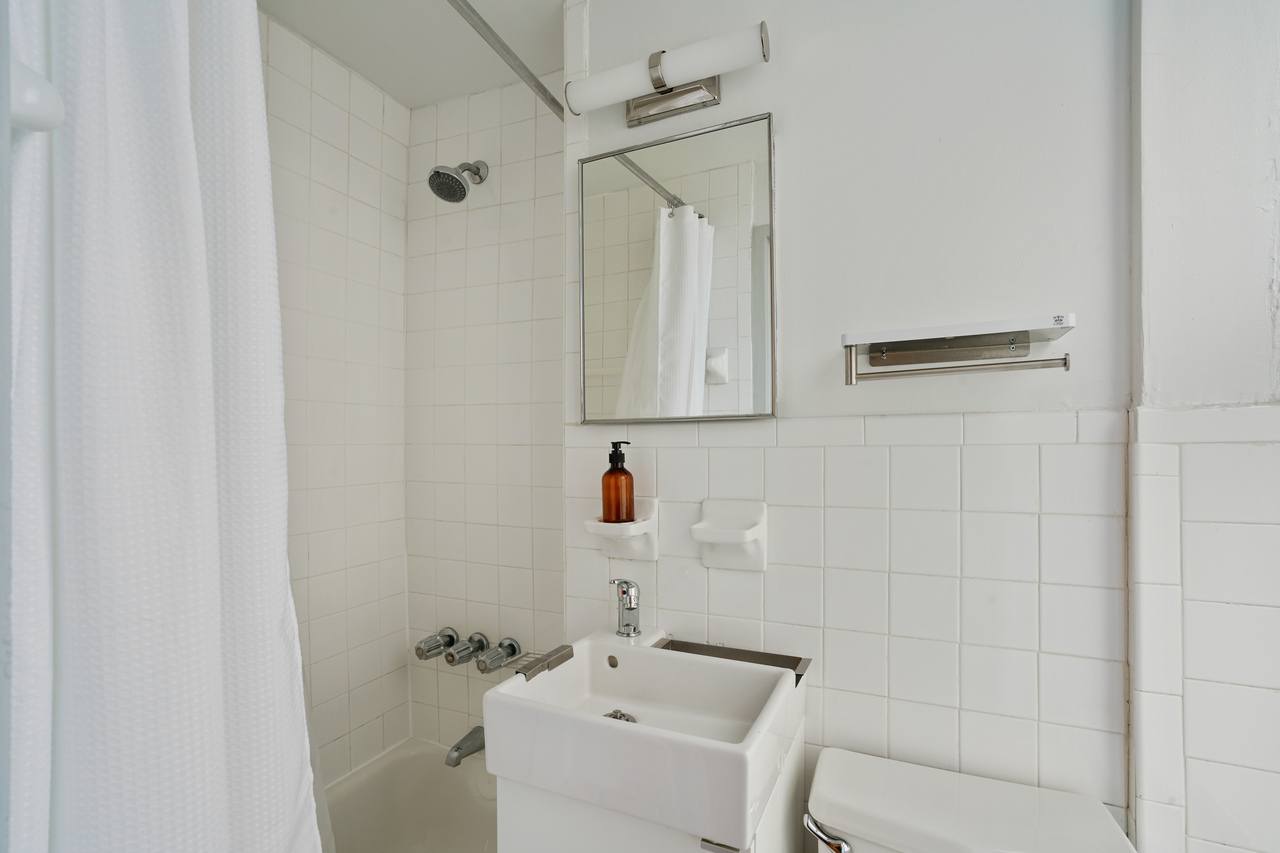 #431: Upper West Side - Studio (Queen) - #431: Upper West Side - Gallery - 15