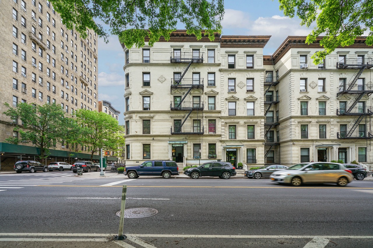  #431: Upper West Side - Studio (Queen)  -  #431: Upper West Side  - Gallery -  3