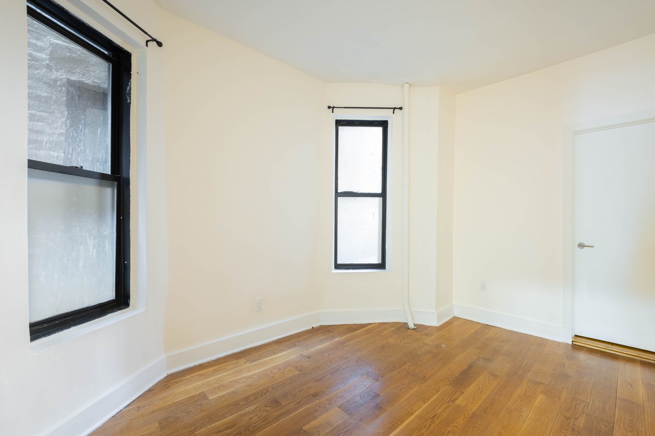 #1305: Upper West Side - Full Bedroom A - 3