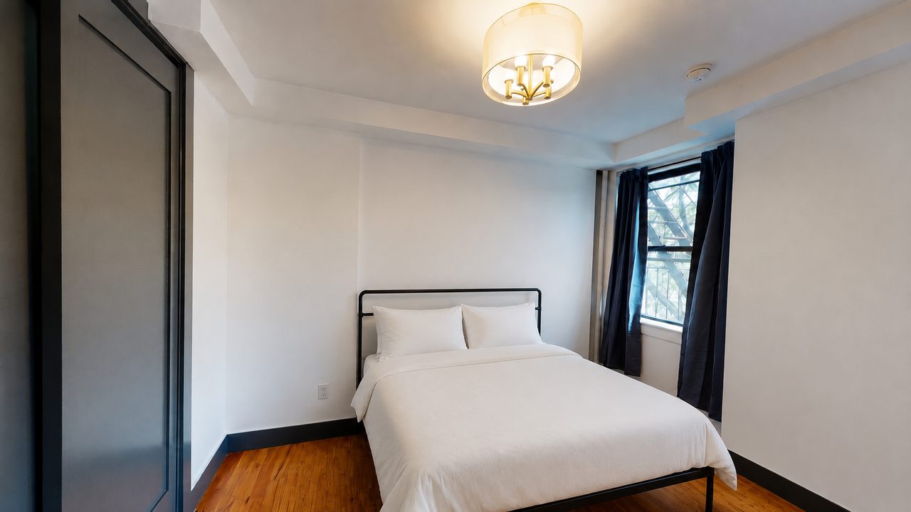 #485: Prospect Lefferts Gardens - Queen Bedroom B - 1