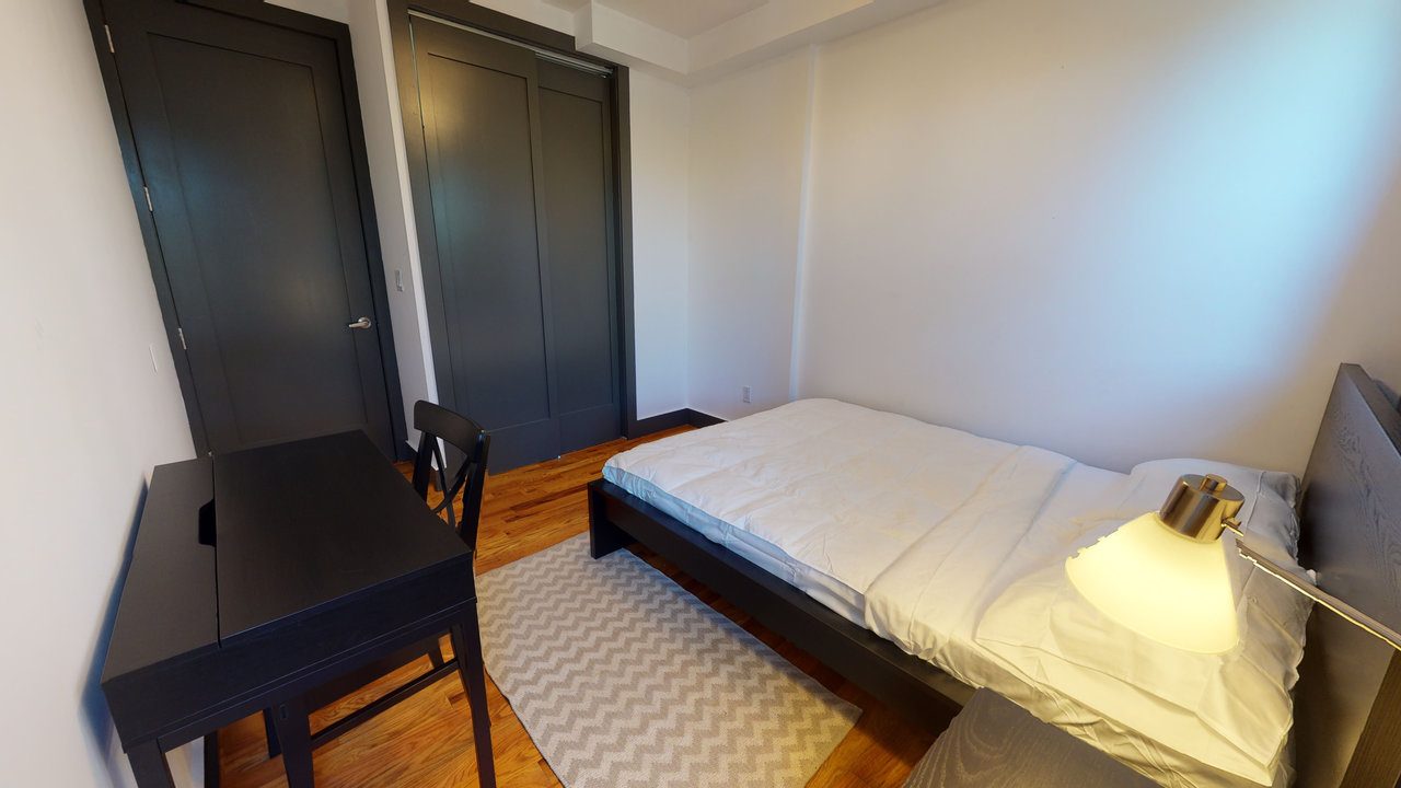 #485: Prospect Lefferts Gardens - Queen Bedroom A - 6