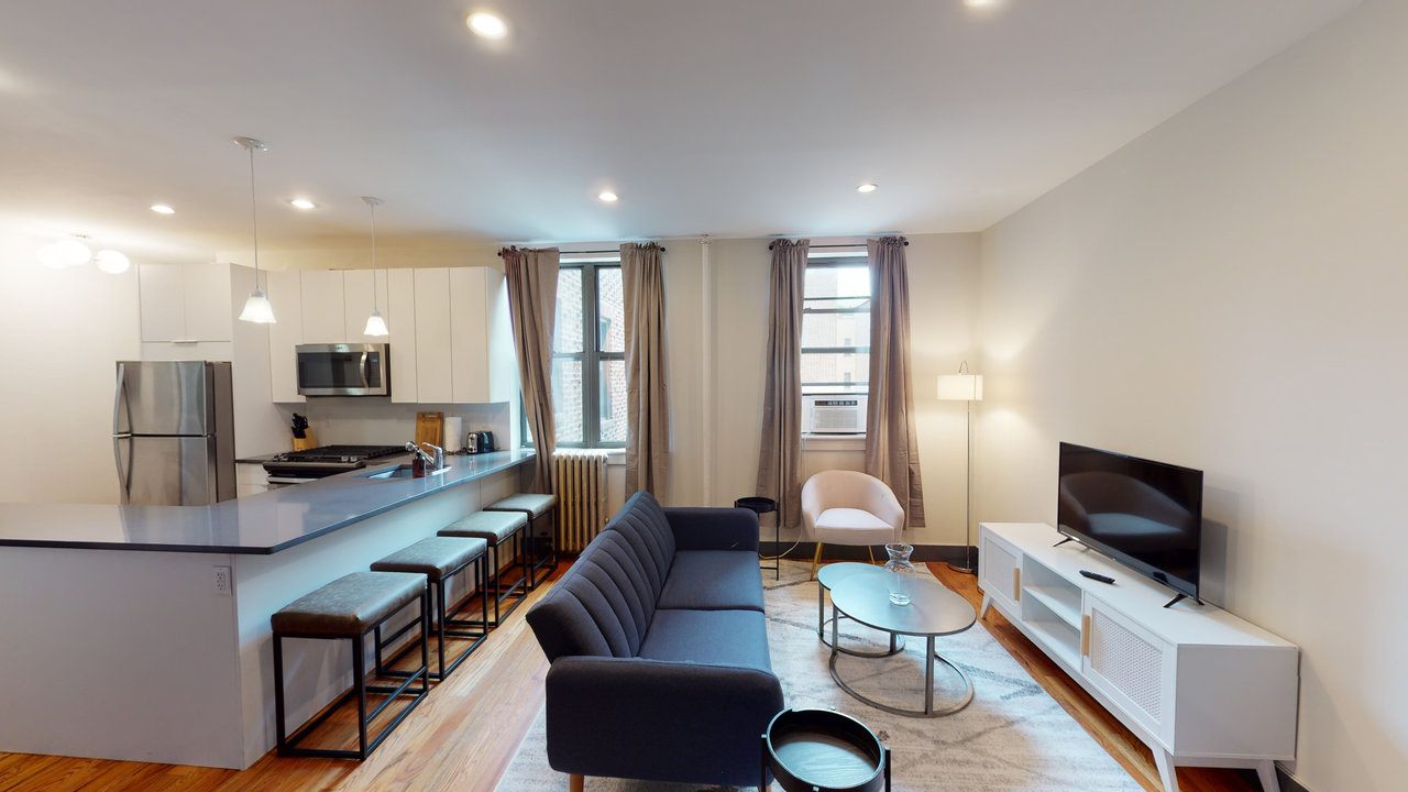 #485: Prospect Lefferts Gardens - Queen Bedroom A - 8