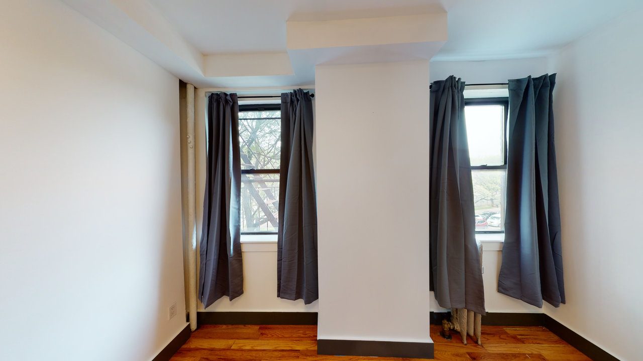 #485: Prospect Lefferts Gardens - Queen Bedroom C - #485: Prospect Lefferts Gardens - Gallery - 7