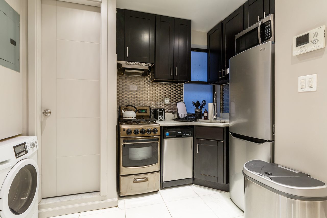  #363: Upper West Side - Full Bedroom B  -  #363: Upper West Side  - Gallery -  5