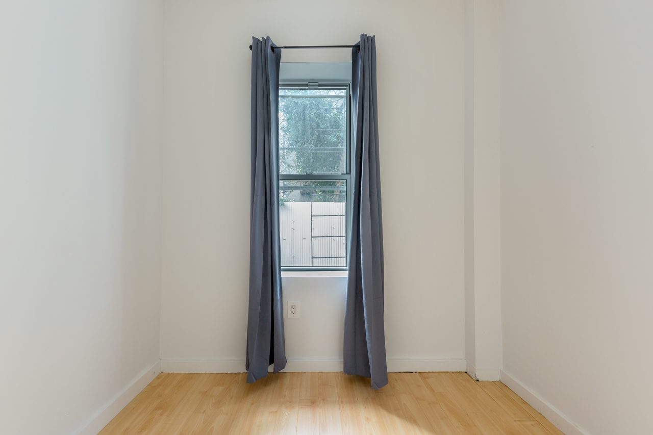 #963: Bedford-Stuyvesant - Full Bedroom D - #963: Bedford-Stuyvesant - Gallery - 17