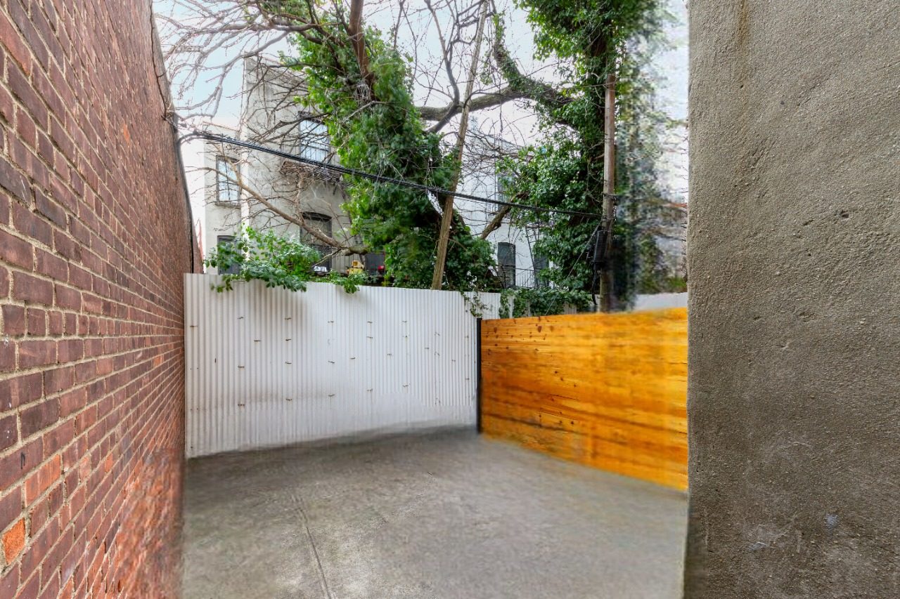  #963: Bedford-Stuyvesant - Full Bedroom B  -  #963: Bedford-Stuyvesant  - Gallery -  5