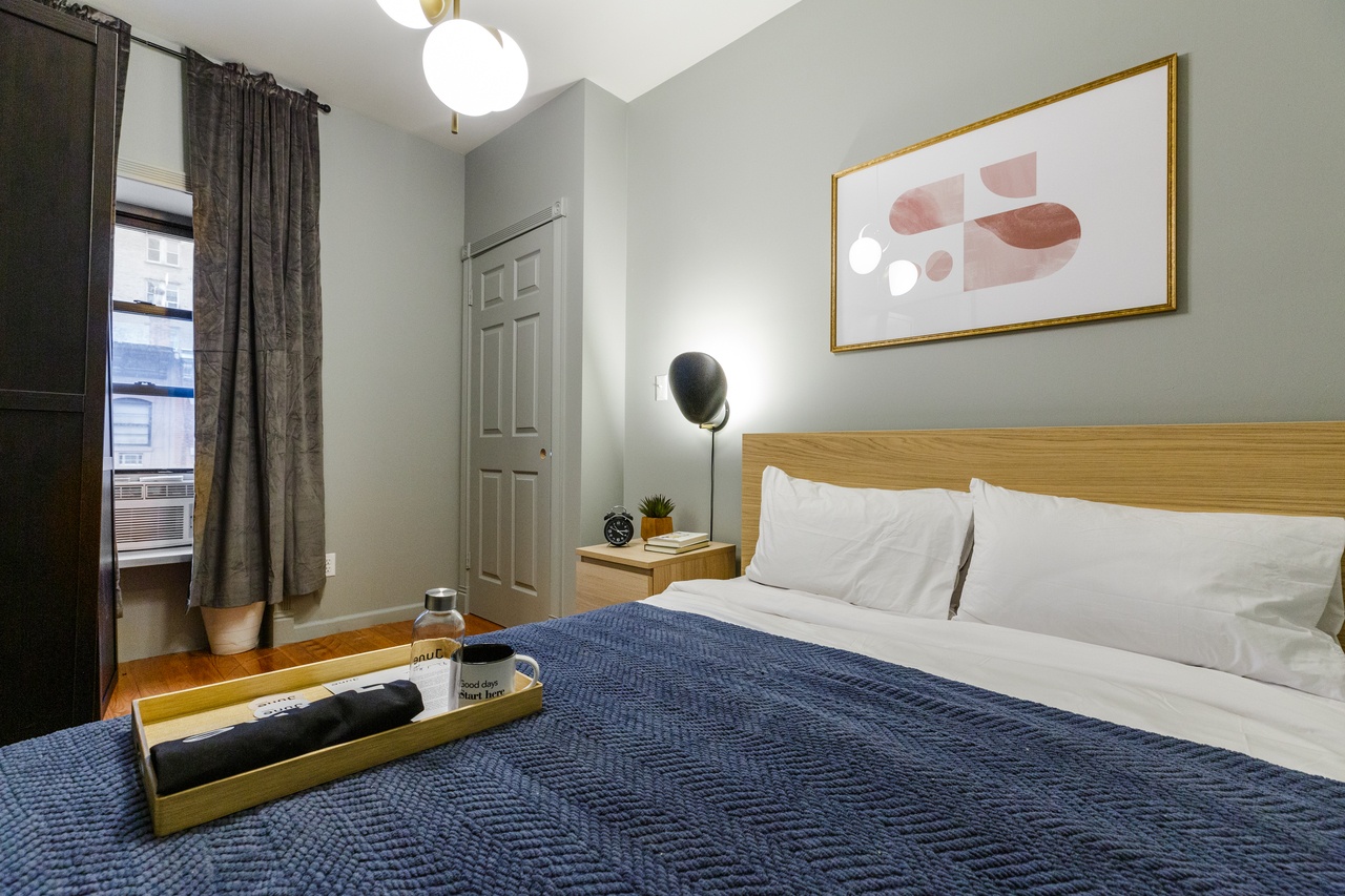 #244: Kips Bay - 1 Bedroom (Queen)  -  #244: Kips Bay  - Gallery -  4