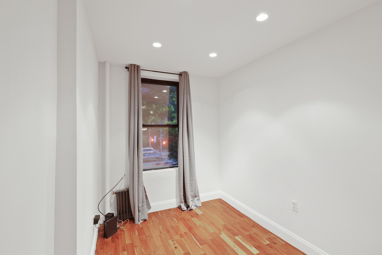 #468: Gramercy - Full Bedroom A - #468: Gramercy - Gallery - 15