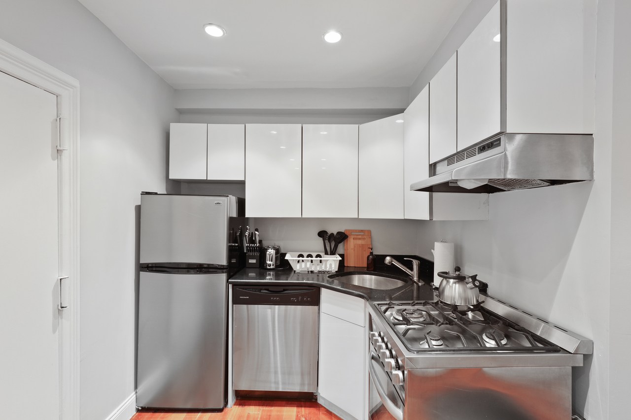 #468: Gramercy - Full Bedroom A - #468: Gramercy - Gallery - 6
