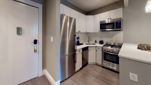 #573: East Village  - Gallery -  2