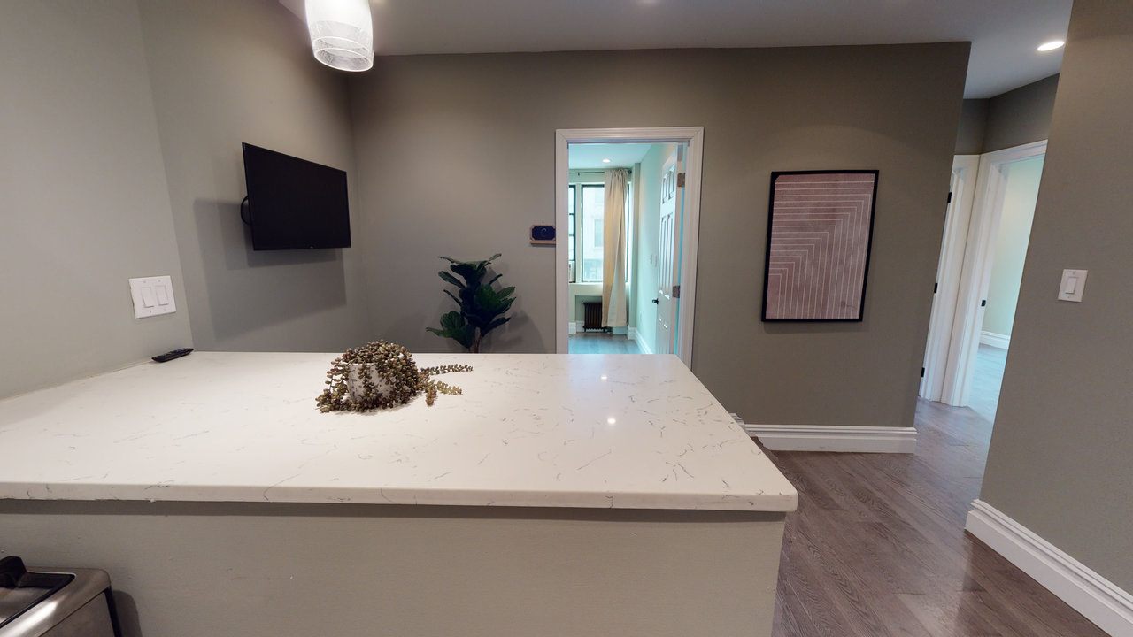 #573: East Village - Queen Bedroom C - #573: East Village - Gallery - 10