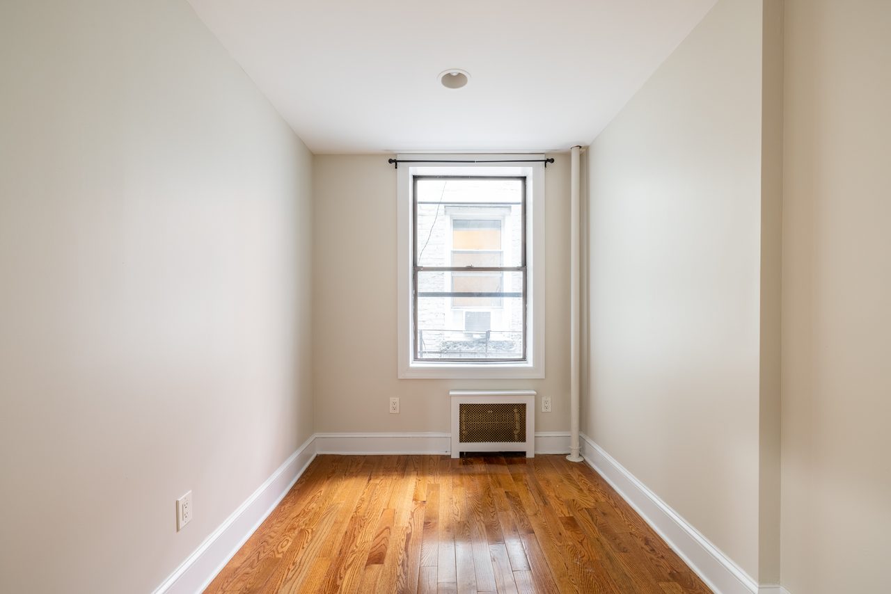  #1113: Gramercy - Full Bedroom B  -  #1113: Gramercy  - Gallery -  9
