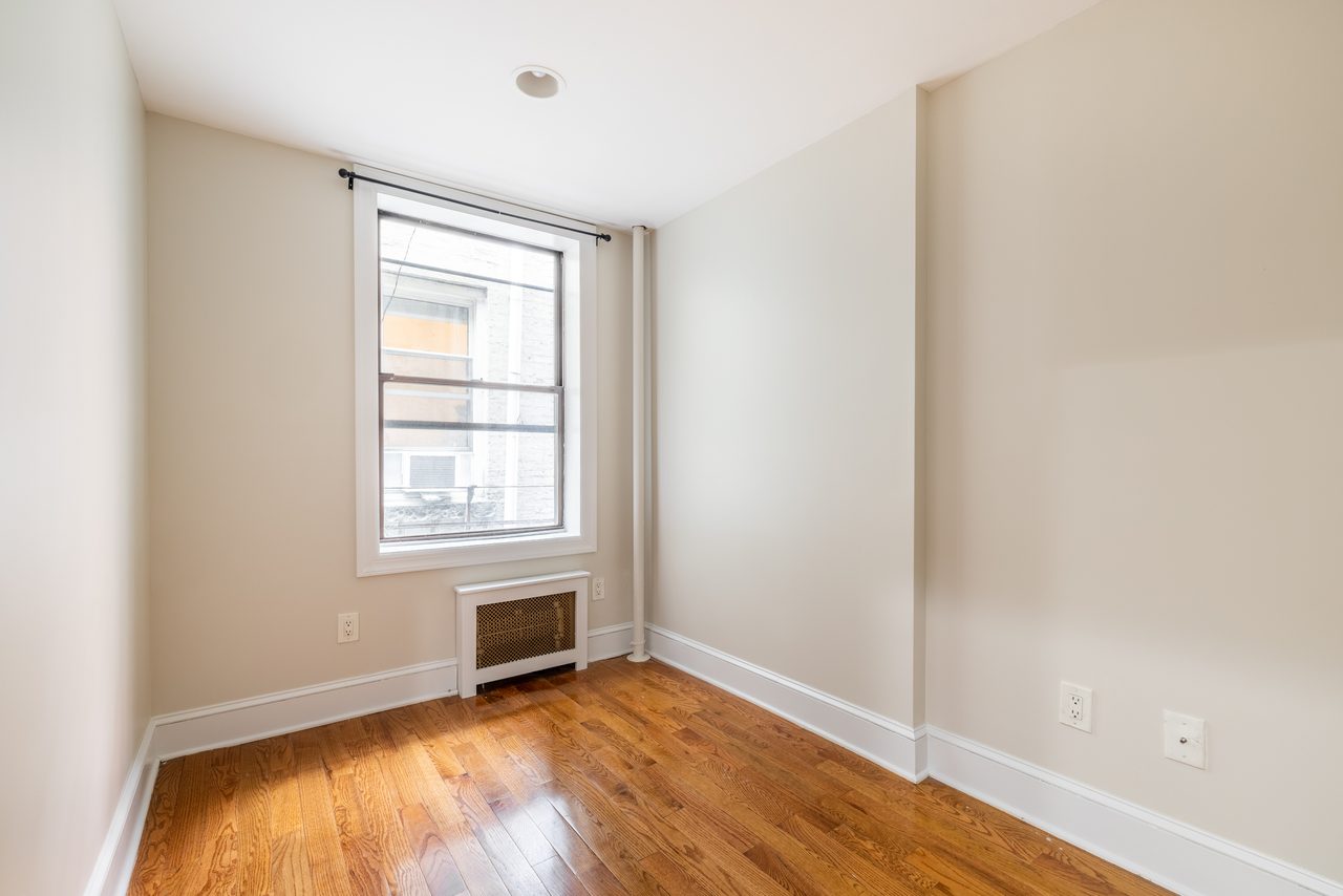  #1113: Gramercy - Full Bedroom B  -  #1113: Gramercy  - Gallery -  10