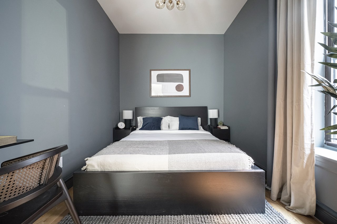 #260: Hamilton Heights - Queen Bedroom D - 8