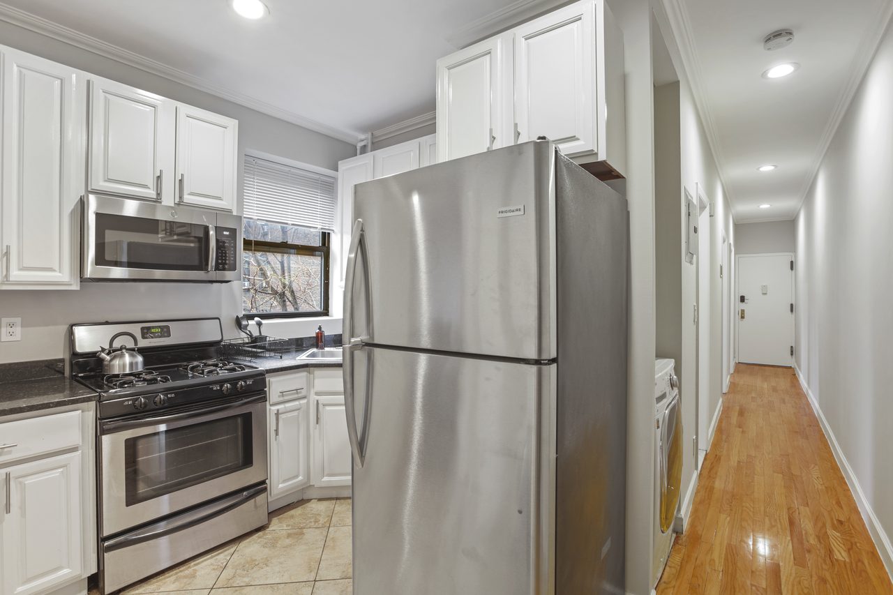 #797: Hamilton Heights - Full Bedroom D - #797: Hamilton Heights - Gallery - 3