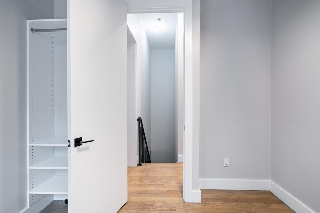 #1530: Williamsburg - Full Bedroom D W/Private Bathroom - 4