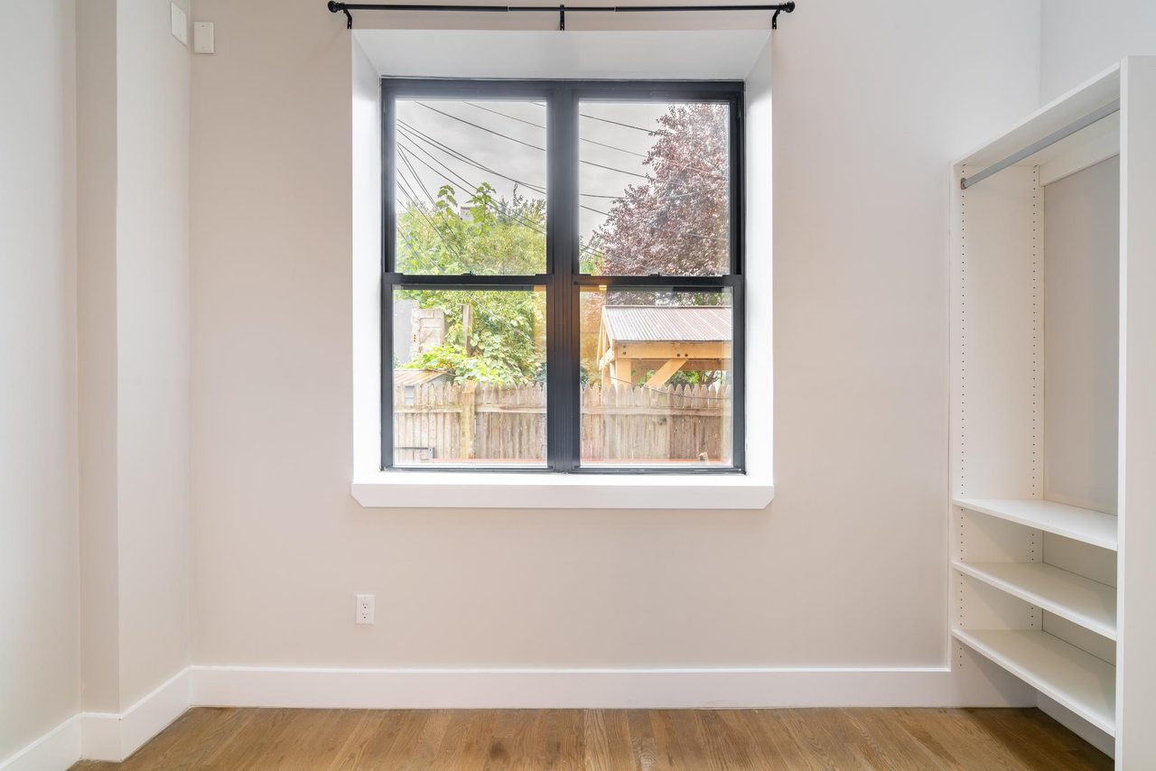 #1530: Williamsburg - Full Bedroom F W/Private Bathroom - 5