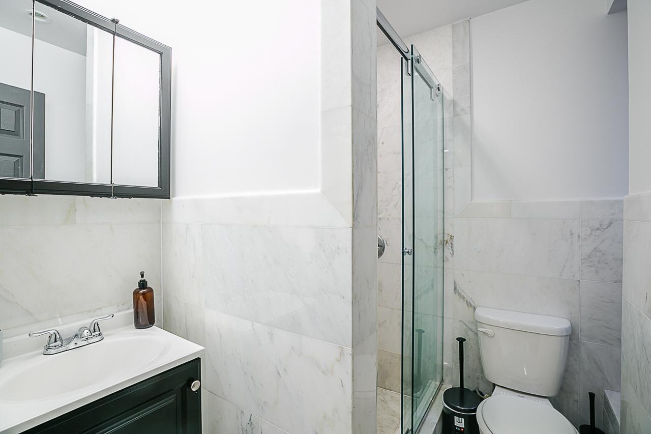 #199: Upper West Side - Queen Bedroom A W/Private Bathroom - 9