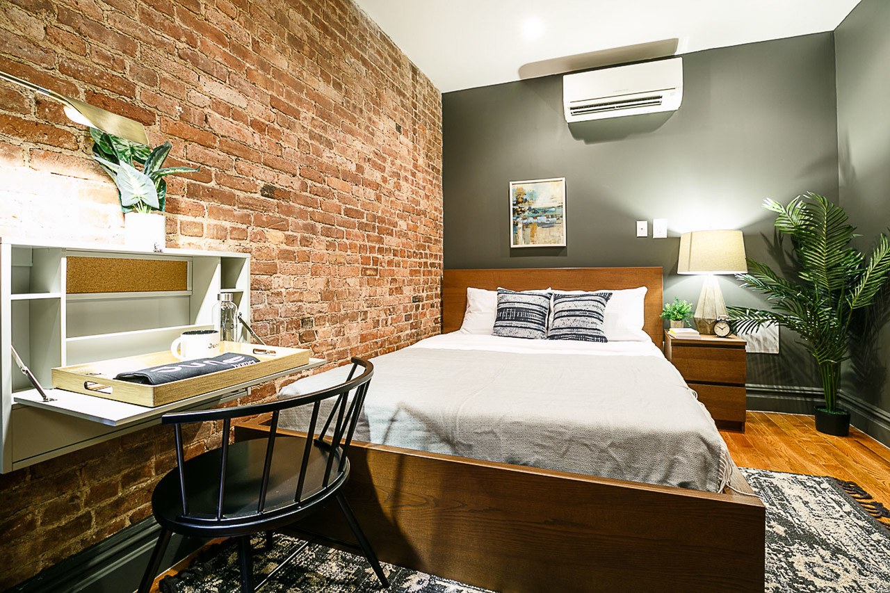 #199: Upper West Side - Queen Bedroom A W/Private Bathroom - 10
